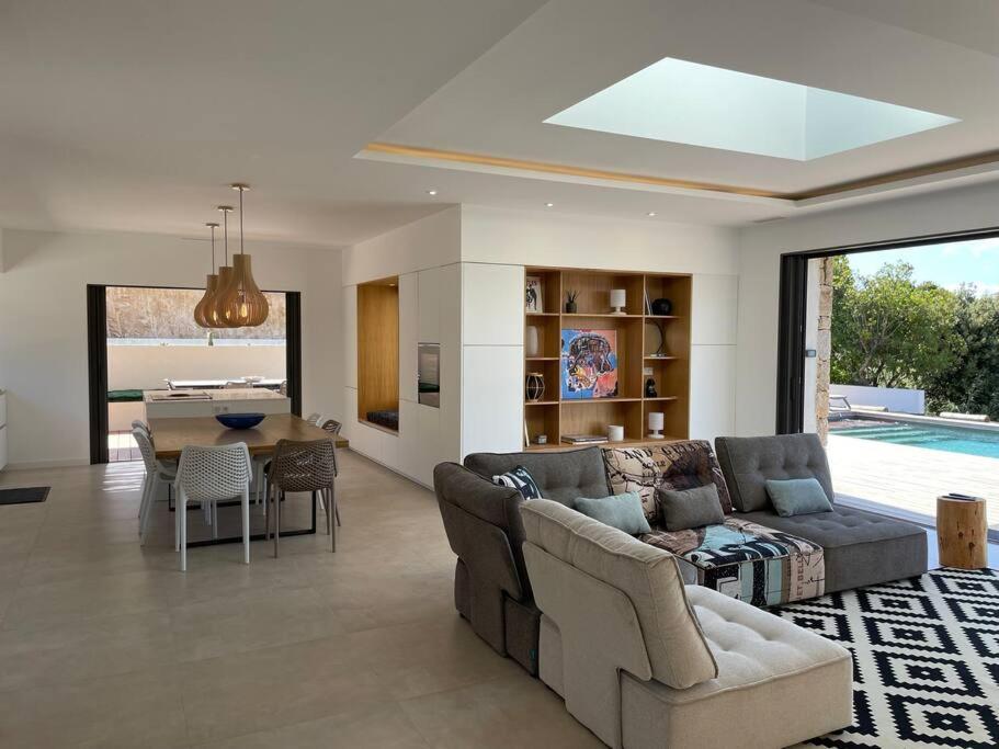 Villa Alandra Pietrosella 외부 사진