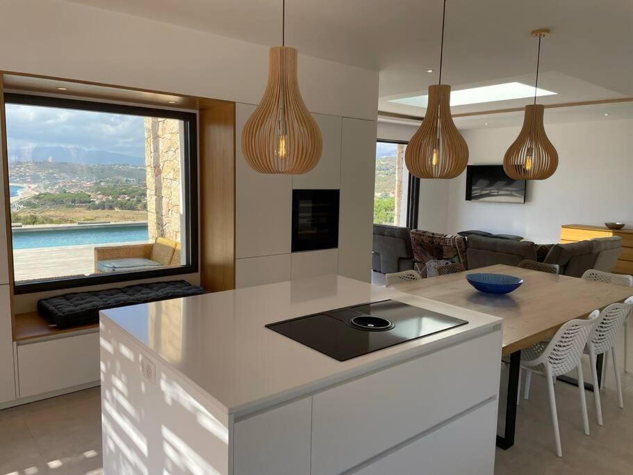Villa Alandra Pietrosella 외부 사진